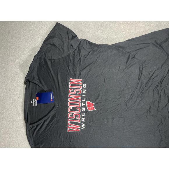 Fanatics Tops - NWT Wisconsin Badgers Wrestling Woman’s 3X Black V-Neck T-Shirt Size 3XL New